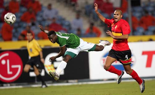 凯塞多：我并非同位置世界最佳；喜欢看赖斯踢球期待与他对决（凯塞多自评非同位置第一：欣赏赖斯，盼与其对决）