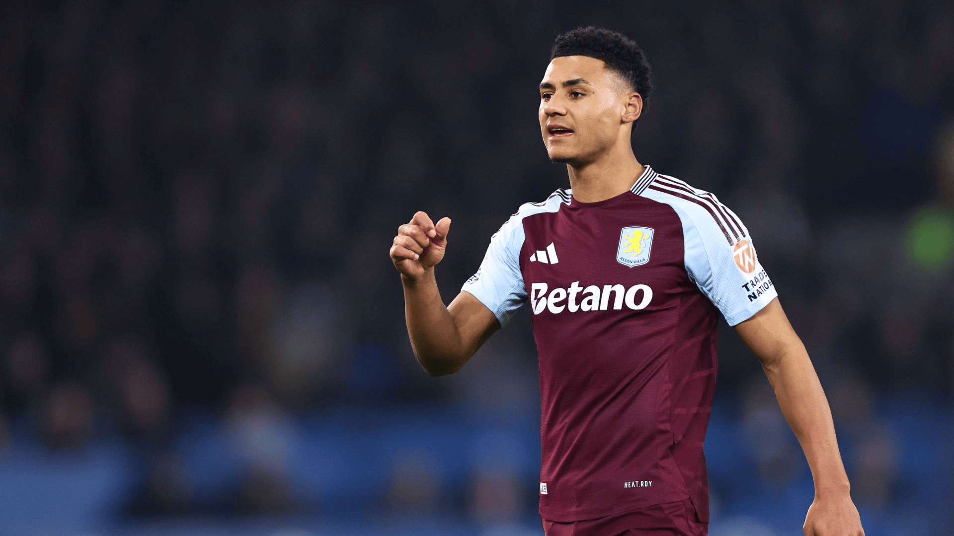 李国旭：马莱莱在申花做好前插就行，但在英博情况不一样（李国旭：在申花马莱莱只需专注前插，到了英博则截然不同）