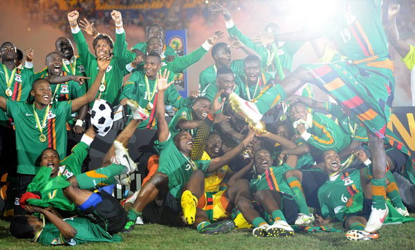 迟来的告别，拜仁在主场为科曼举办告别仪式（拜仁主场为科曼补办告别仪式）