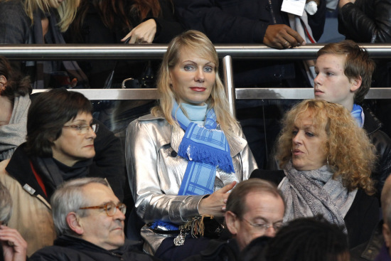 每体：皇马全队跑动距离比巴列卡诺少八公里，却多休息34小时（每体：休息多34小时，皇马全队跑动仍少巴列卡诺8公里）