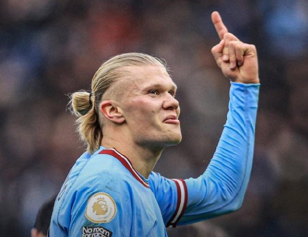 13球，伊尔迪兹21岁前意甲进球数并列尤文队史第七位（伊尔迪兹21岁前意甲13球，追平尤文队史并列第七）